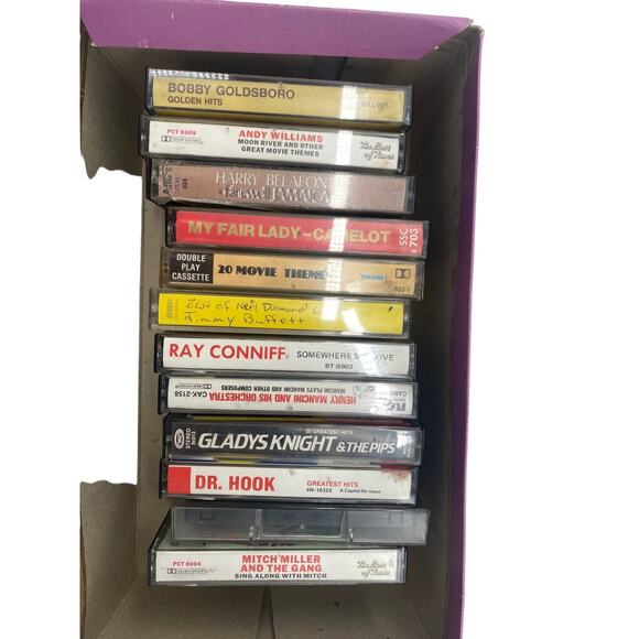 Vintage Lot of 12 Cassette Tapes - Classics by Dr. Hook, Ray Conniff, Gladys - Picture 5 of 5